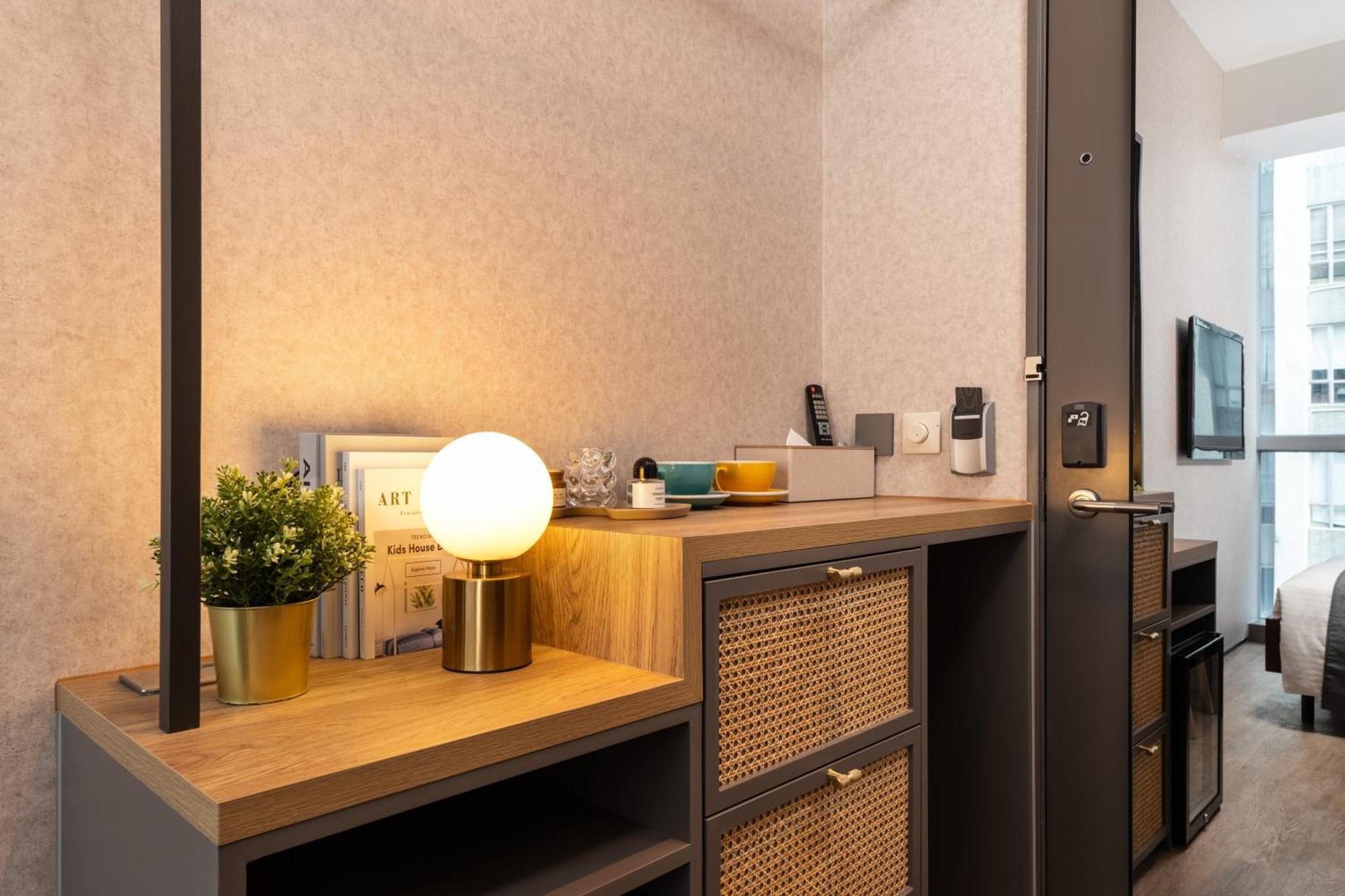 Dash Living On Queen'S Hongkong Eksteriør bilde