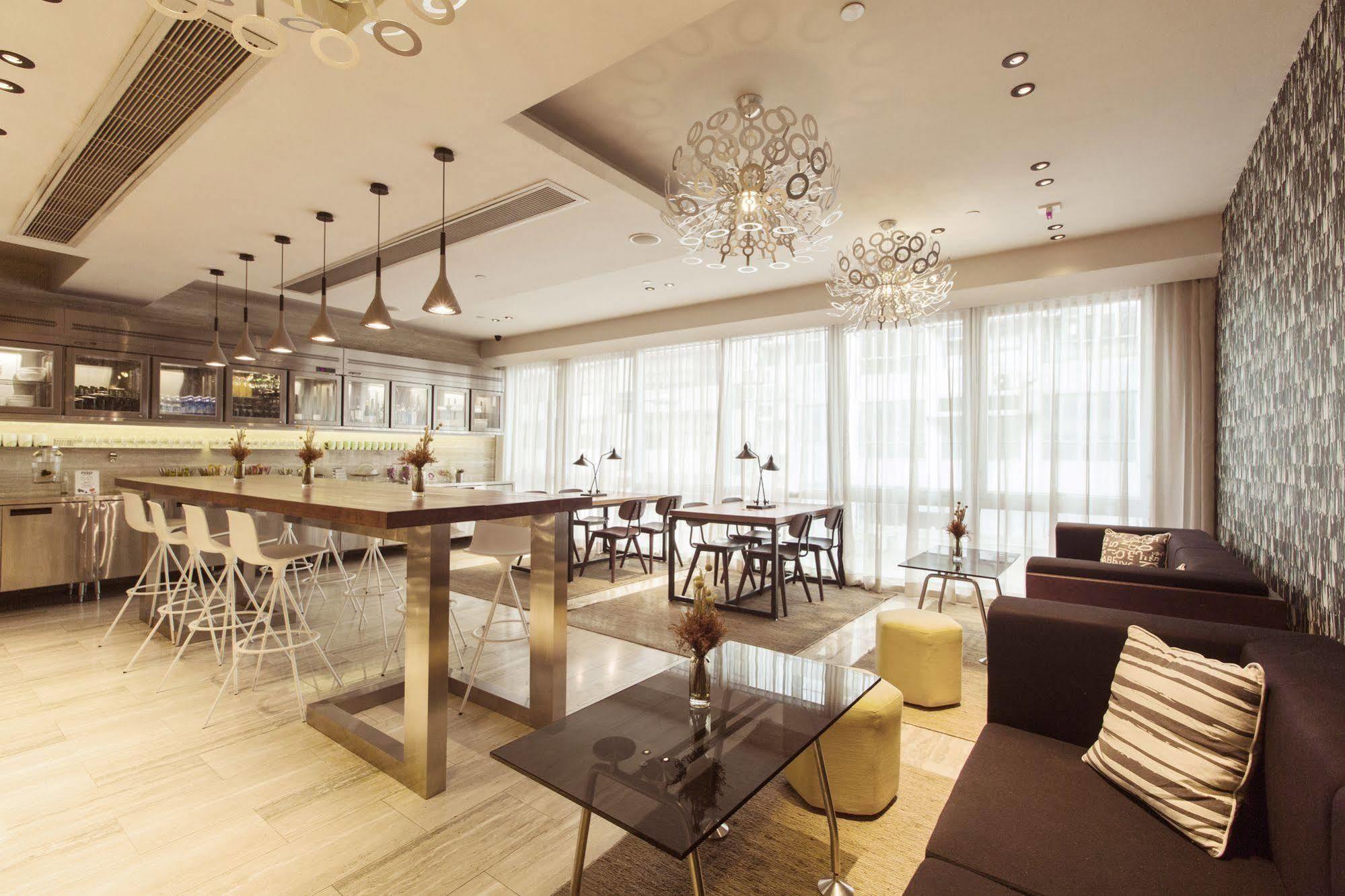 Dash Living On Queen'S Hotell Hongkong Eksteriør bilde